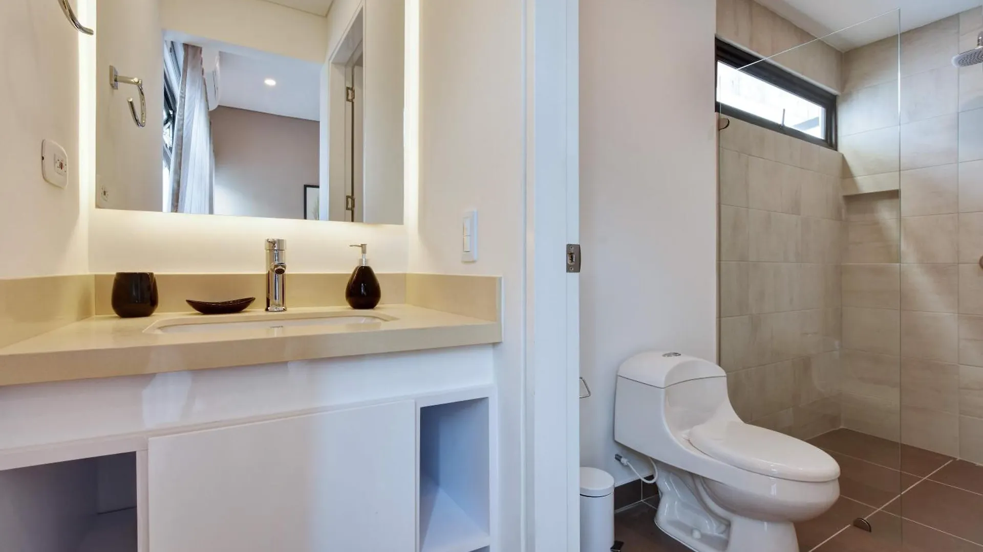 Granada Executive Suites Cali Apartman